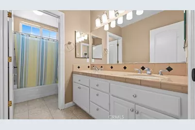 10367 Walnut Grove Court, Yucaipa, CA 92399 - Photo 19