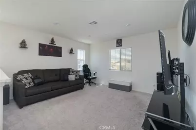 11347 Quail Hollow Street, Victorville, CA 92392 - Photo 13