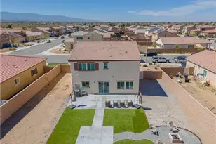 11347 Quail Hollow St, Victorville, CA 92392 - Photo 31