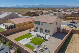 11347 Quail Hollow St, Victorville, CA 92392 - Photo 27