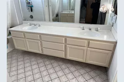 13747 Cabrillo Court, Fontana, CA 92336 - Photo 11