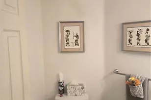 13747 Cabrillo Ct, Fontana, CA 92336 - Photo 15