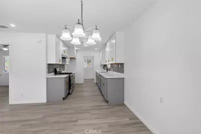 231 N Palm Avenue, Hemet, CA 92543 - Photo 9