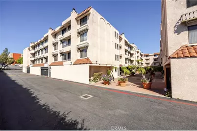 28004 S Western Avenue #215, San Pedro, CA 90732 - Photo 1