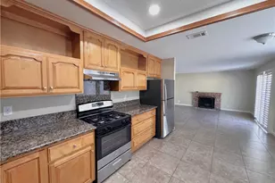 2344 N Teakwood Ave, Rialto, CA 92377 - Photo 7