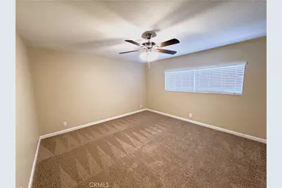 2344 N Teakwood Avenue, Rialto, CA 92377 - Photo 17