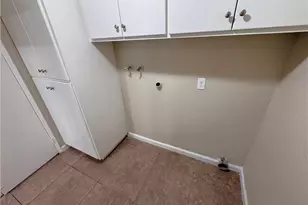 2344 N Teakwood Ave, Rialto, CA 92377 - Photo 9