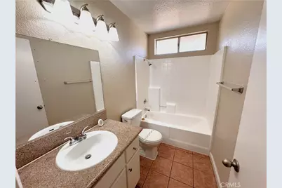 2344 N Teakwood Avenue, Rialto, CA 92377 - Photo 21