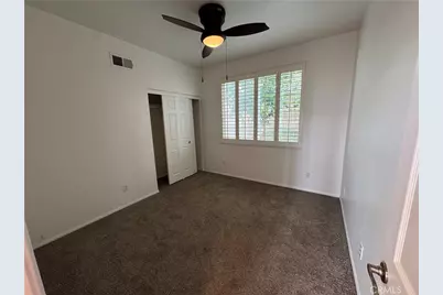 22219 Trinity Place, Saugus, CA 91390 - Photo 17