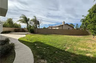 22219 Trinity Pl, Saugus, CA 91390 - Photo 55