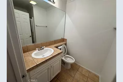 22219 Trinity Place, Saugus, CA 91390 - Photo 21