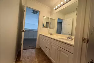 22219 Trinity Pl, Saugus, CA 91390 - Photo 43