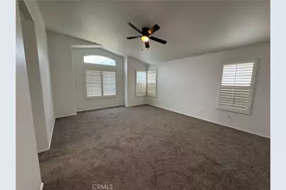 22219 Trinity Place, Saugus, CA 91390 - Photo 27