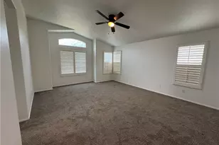 22219 Trinity Pl, Saugus, CA 91390 - Photo 27