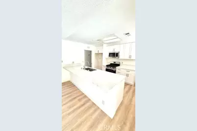 134 W Broadbent, Riverside, CA 92507 - Photo 15