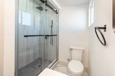 7804 Peacock, Highland, CA 92346 - Photo 19