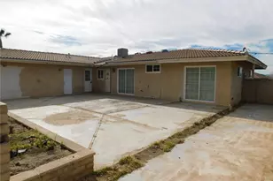 16420 Malahat, Apple Valley, CA 92307 - Photo 5