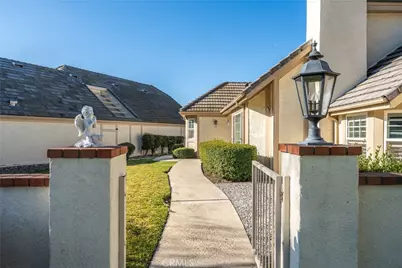 2193 Lorraine, Upland, CA 91784 - Photo 3