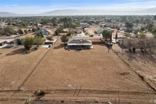 8530 11th, Hesperia, CA 92345 - Photo 31