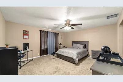 8530 11th, Hesperia, CA 92345 - Photo 23