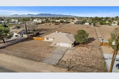 8530 11th, Hesperia, CA 92345 - Photo 5