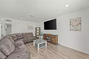 4620 Belleview Ct, Jurupa Valley, CA 92509 - Photo 7