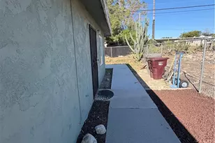 263 N Evans, Banning, CA 92220 - Photo 17