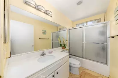 11918 Edgecliff, Sylmar, CA 91342 - Photo 27