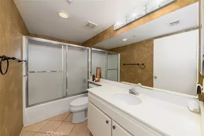 11918 Edgecliff, Sylmar, CA 91342 - Photo 19