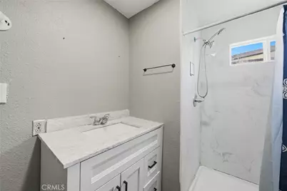 845 W Valley Boulevard #22, Colton, CA 92324 - Photo 19