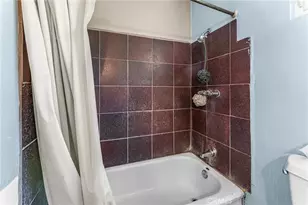 15744 Saticoy St, Van Nuys, CA 91406 - Photo 25