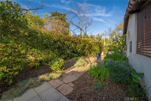 777 N Indian Hill, Claremont, CA 91711 - Photo 43