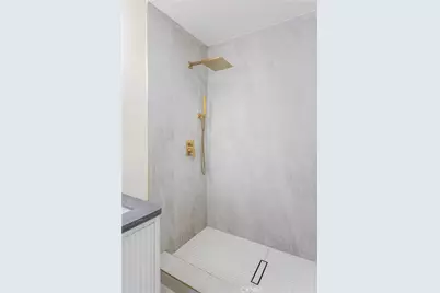 14138 Archwood, Van Nuys, CA 91405 - Photo 29