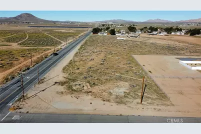 15801 Navajo, Apple Valley, CA 92307 - Photo 3