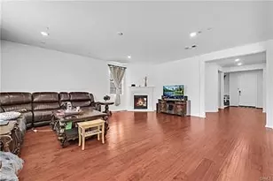 7662 Casa De Maria Ct, Eastvale, CA 92880 - Photo 9
