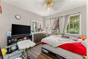 10107 Paloma Ave, Los Angeles, CA 90002 - Photo 25