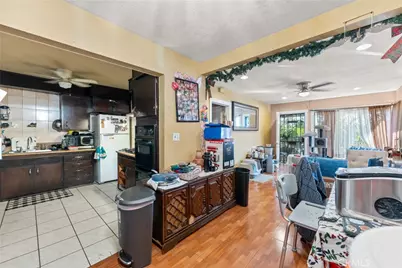 10107 Paloma, Los Angeles, CA 90002 - Photo 17