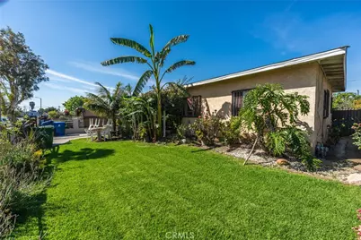 10107 Paloma, Los Angeles, CA 90002 - Photo 3