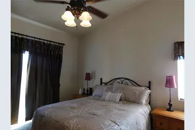 20774 Village Court, California City, CA 93505 - Photo 9