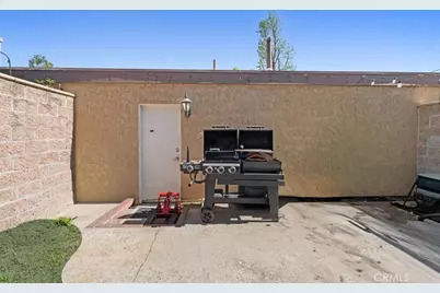 2812 Tuolumne #B, Ontario, CA 91761 - Photo 21