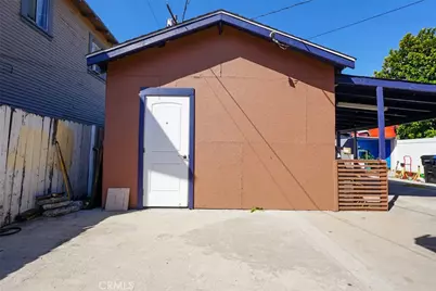 1453 W 56th, Los Angeles, CA 90062 - Photo 21
