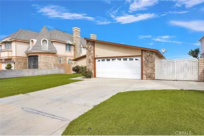 18063 Mariner Drive, Victorville, CA 92395 - Photo 3