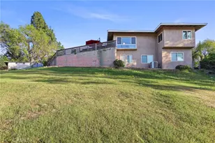 80 Sequoia Dr, Pasadena, CA 91105 - Photo 29