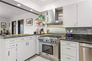 80 Sequoia Dr, Pasadena, CA 91105 - Photo 15