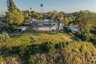 80 Sequoia Dr, Pasadena, CA 91105 - Photo 39