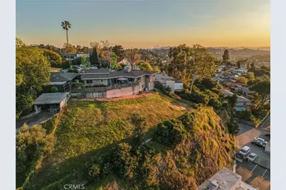 80 Sequoia Drive, Pasadena, CA 91105 - Photo 37