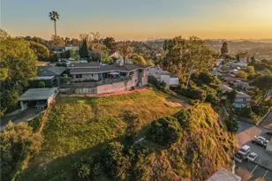 80 Sequoia Dr, Pasadena, CA 91105 - Photo 37