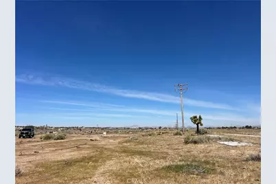 7805 Deep Creek, Apple Valley, CA 92308 - Photo 3