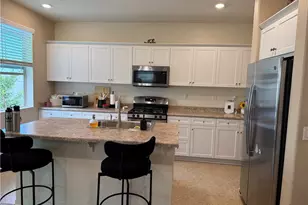 17119 Gray Pine Pl, San Bernardino, CA 92407 - Photo 9