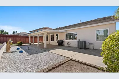 26754 Evergreen Avenue, Murrieta, CA 92563 - Photo 17